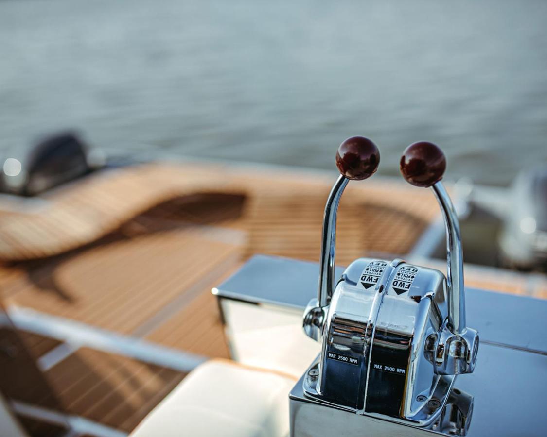 מלון Hausboot Mit Traumlage In Luebeck-Travemuende מראה חיצוני תמונה