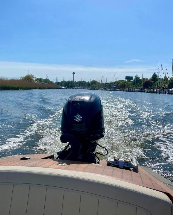 מלון Hausboot Mit Traumlage In Luebeck-Travemuende מראה חיצוני תמונה